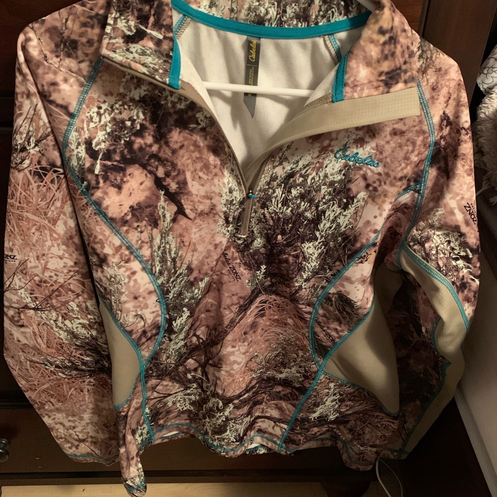 Cabelas active jacket.